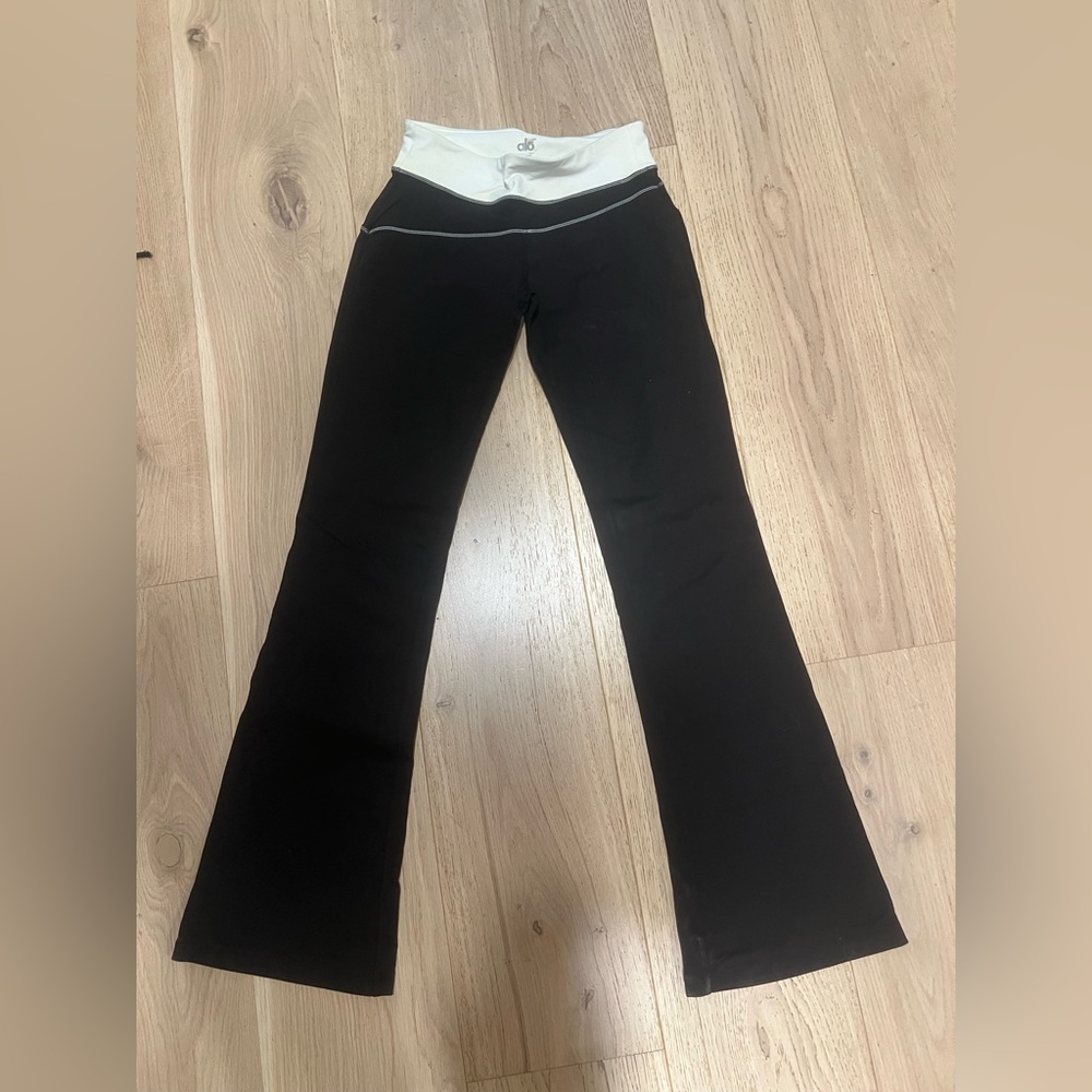 Alo flare yoga pants